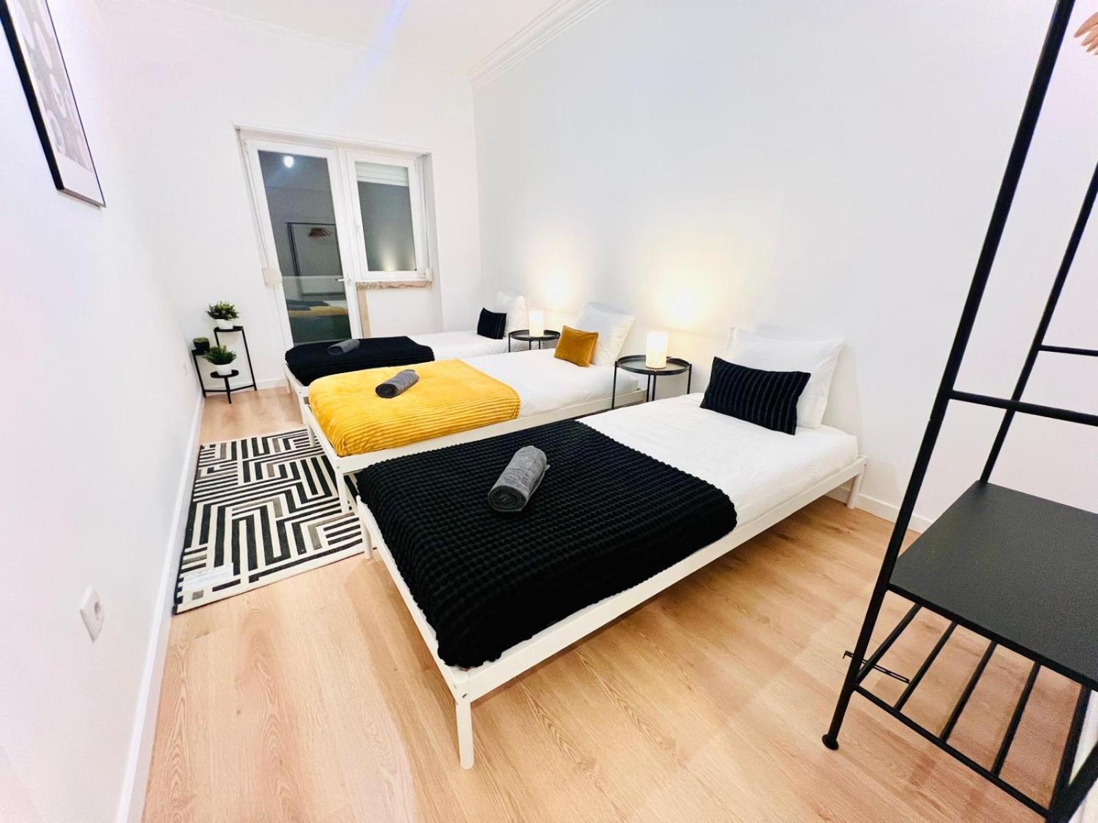 Luxury In Lisbon, Perfect For Tourists Hostal Lisboa